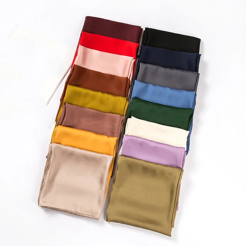 Silk Scarf Square - Satynowy szalik damski 70 cm, jednolity