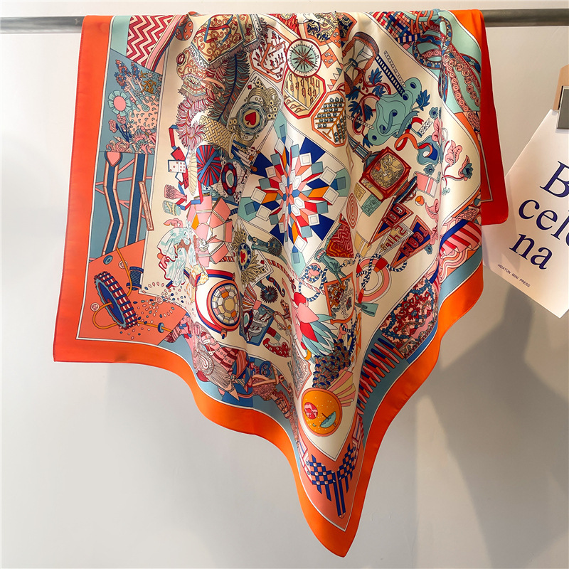 Jedwabna apaszka damska w kwad – Silk Scarf Square recenzja i cena