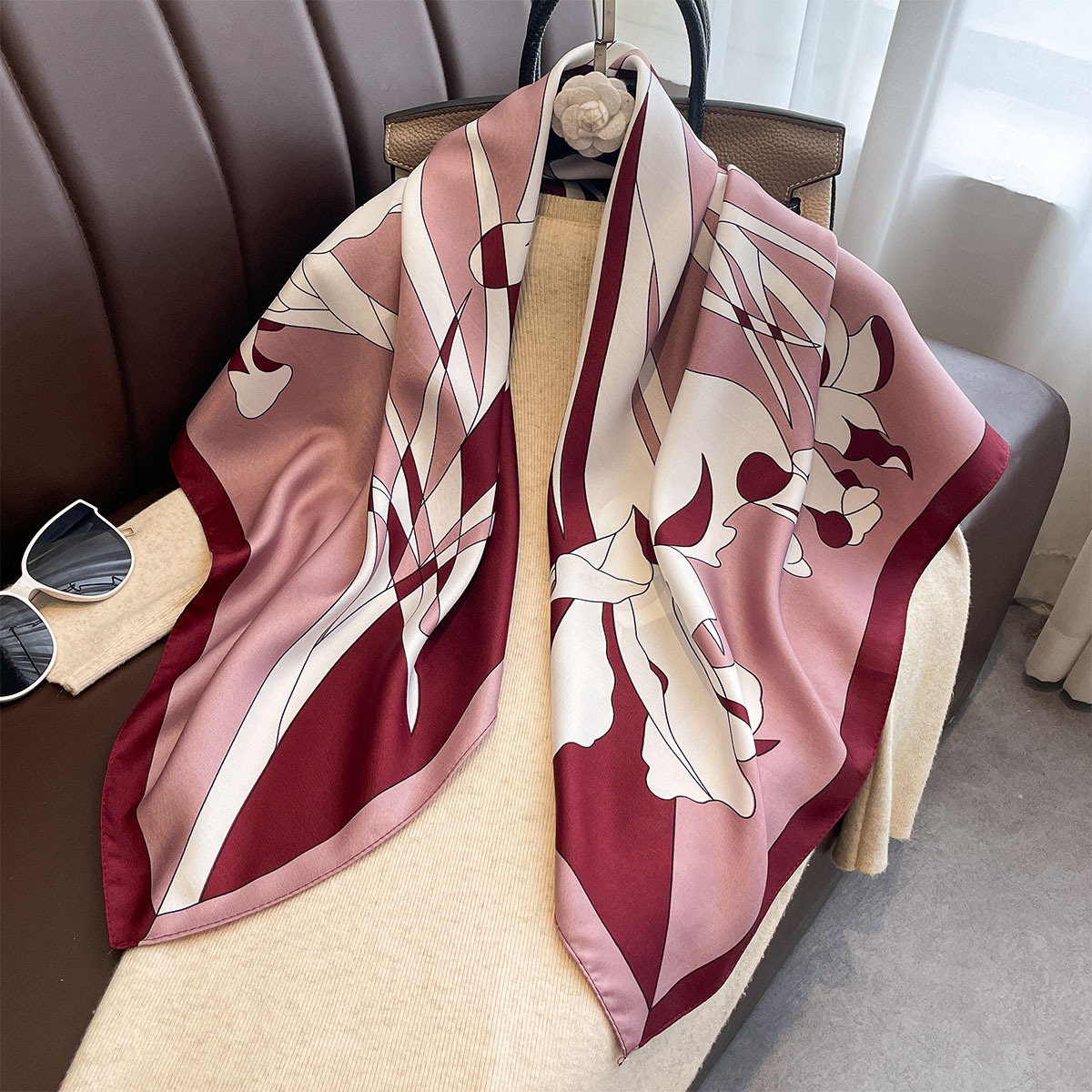 Luksusowa apaszka kwadratowa 9 – Silk Scarf Square recenzja i cena
