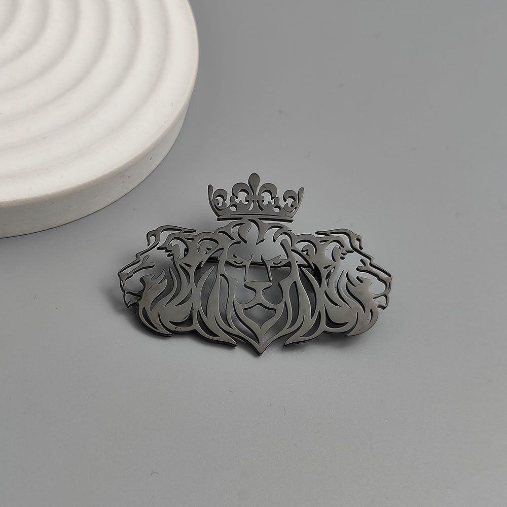 Broszka z głową lwa, ażurowa,  – Brooch Pin Gold recenzja i cena